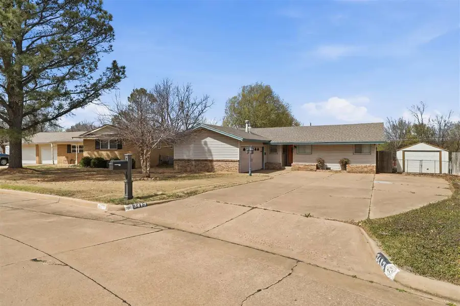 3413 Meadow Lane, Ponca City, OK 74604 - #2