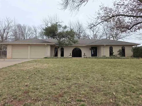 1221 S Westwood Lane, Stillwater, OK 74074-1144