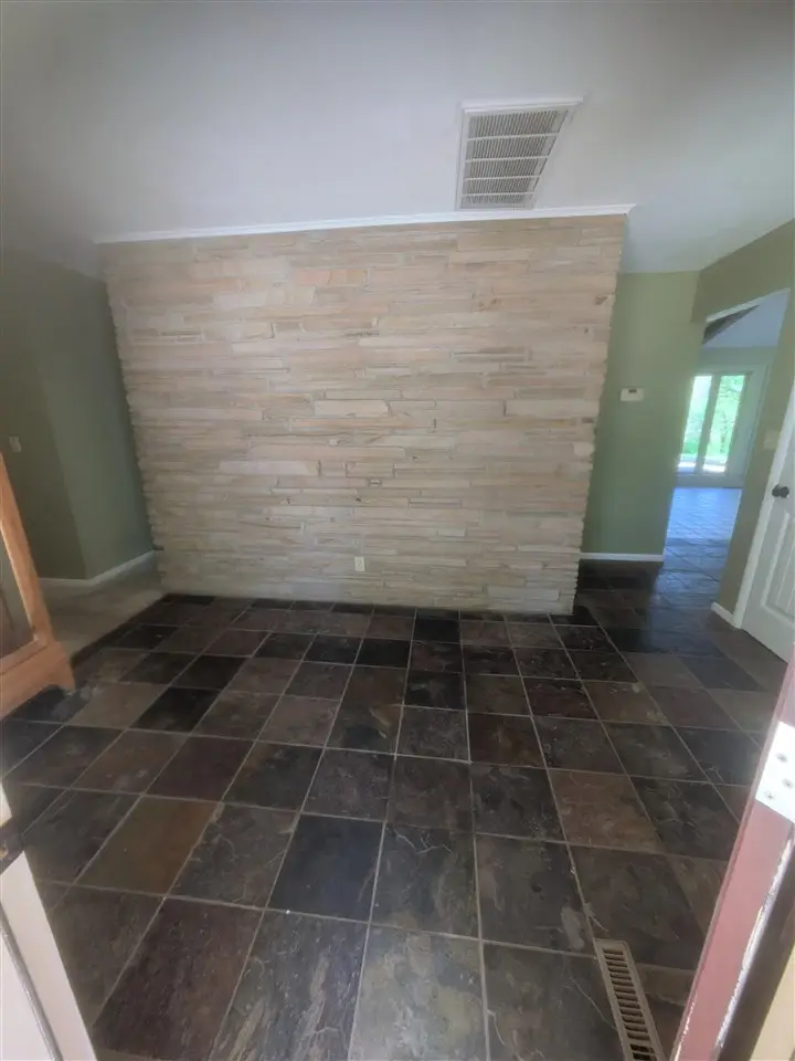 714 W Lakeshore Drive, Stillwater, OK 74075 - #2