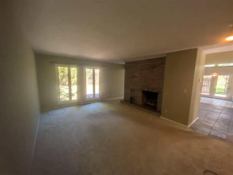 714 W Lakeshore Drive, Stillwater, OK 74075 - #3