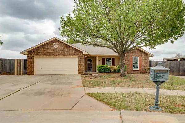 2137 NE 13th Street, Moore, OK 73160