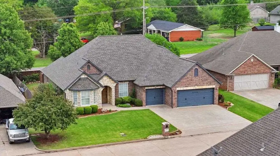 2319 S Silverdale Drive, Stillwater, OK 74074 - #3