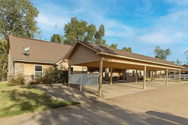 547 E Greenbriar Circle, Stillwater, OK 74075