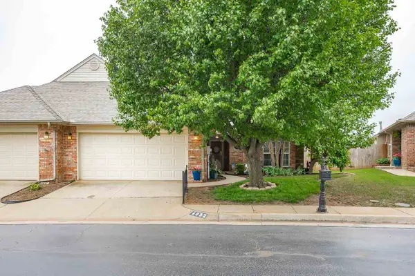 6932 NW 133rd Terrace, Oklahoma City, OK 73142-6067