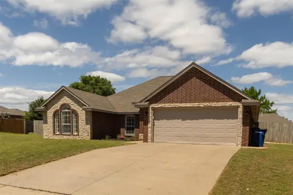 802 S Rock Hollow Court, Stillwater, OK 74074
