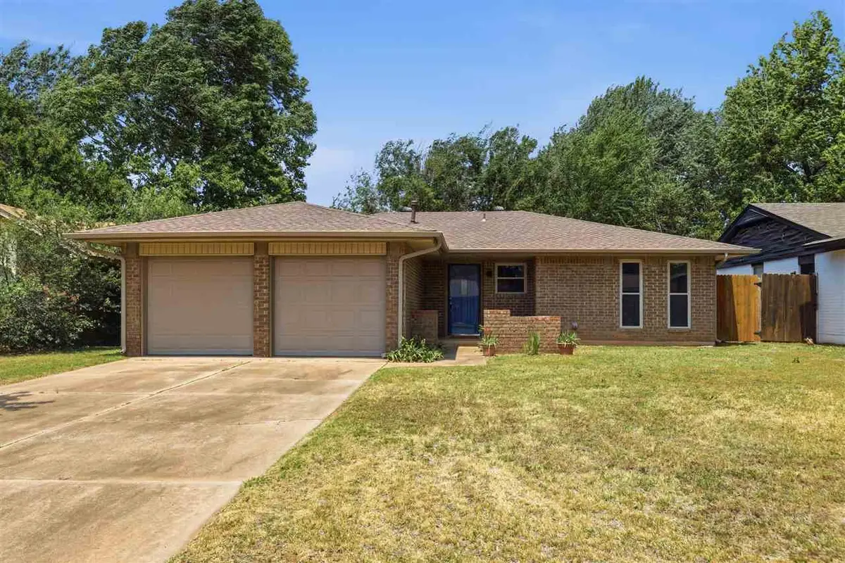405 Meadow Lake Drive, Edmond, OK 73003 - #1