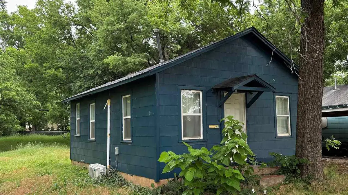 1020 W 11th Avenue, Stillwater, OK 74074 - #1