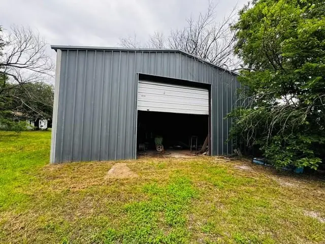1028 E Vine Street, Cushing, OK 74023 - #2