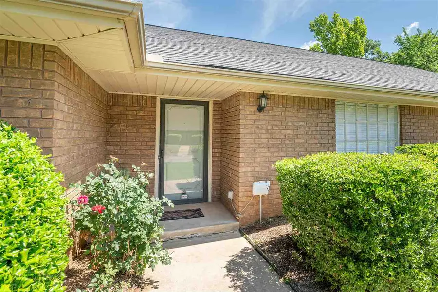 3506 W Willow Park Circle, Stillwater, OK 74074-2156 - #3