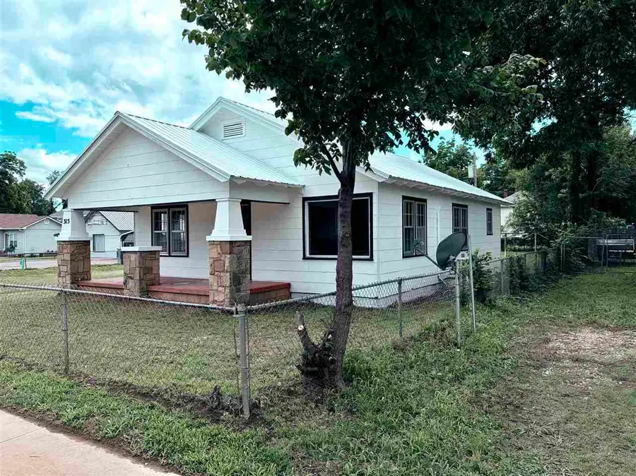 315 N Main, Perkins, OK 74059 - #2