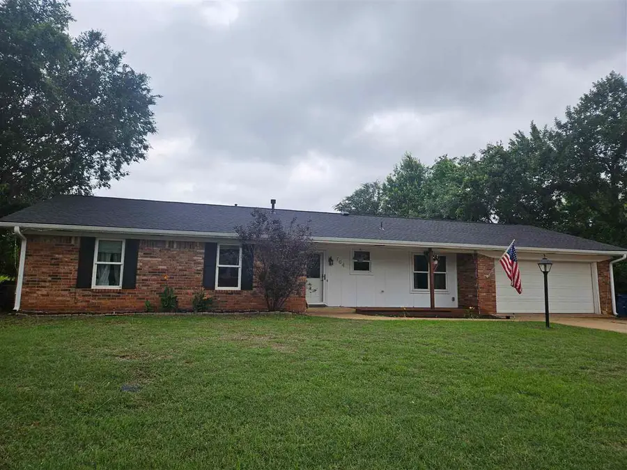 704 W Cheyenne Drive, Stillwater, OK 74075-1413 - #2