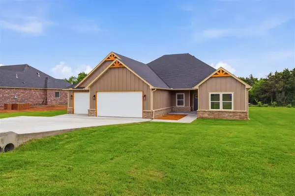 303 Blanco Bend, Stillwater, OK 74074
