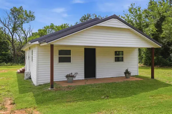 302 N 2nd Street, Tryon, OK 74875