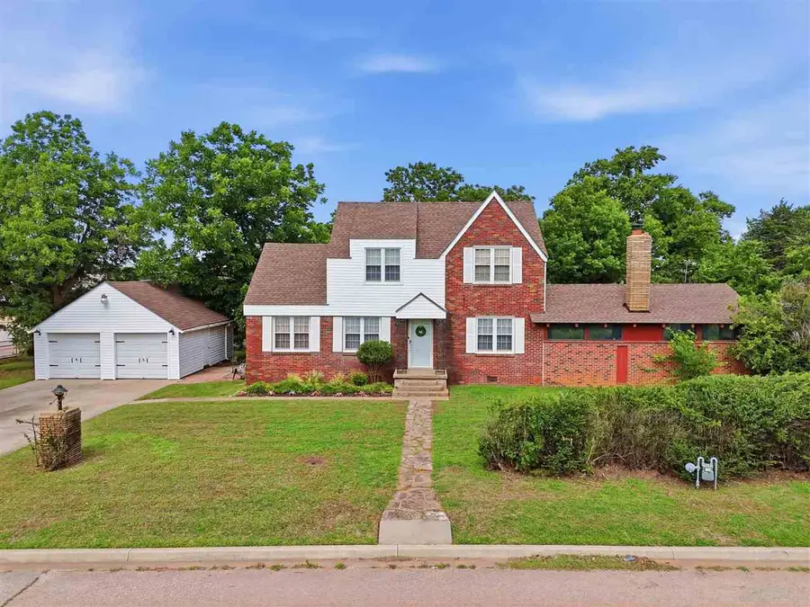 601 N 14th Street, Perry, OK 73077-5023 - #2