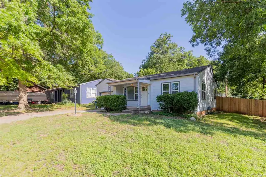 824 W Bennet Drive, Stillwater, OK 74075-0000 - #2