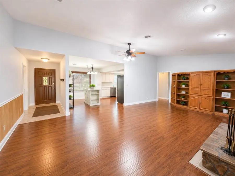 609 Aspen Drive, Enid, OK 73003 - #3