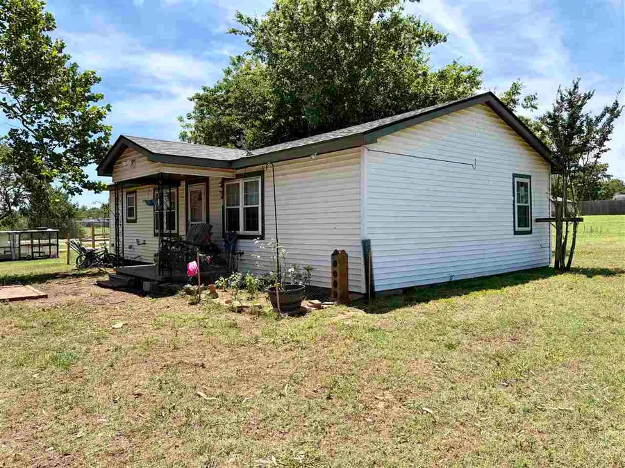 605 E Santa Fe Street, Carney, OK 74832-0000 - #3