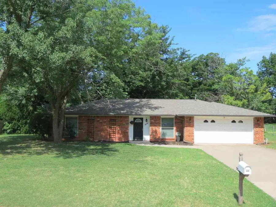 824 N Burdick, Stillwater, OK 74075 - #2