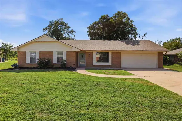 15 Preston Circle, Stillwater, OK 74075