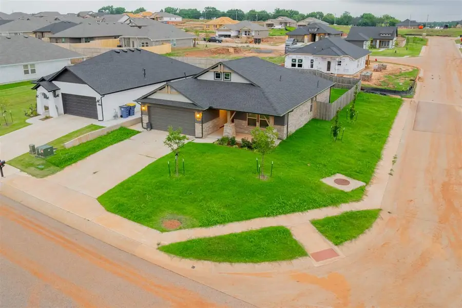 1904 W 29th Avenue, Stillwater, OK 74074-0000 - #3