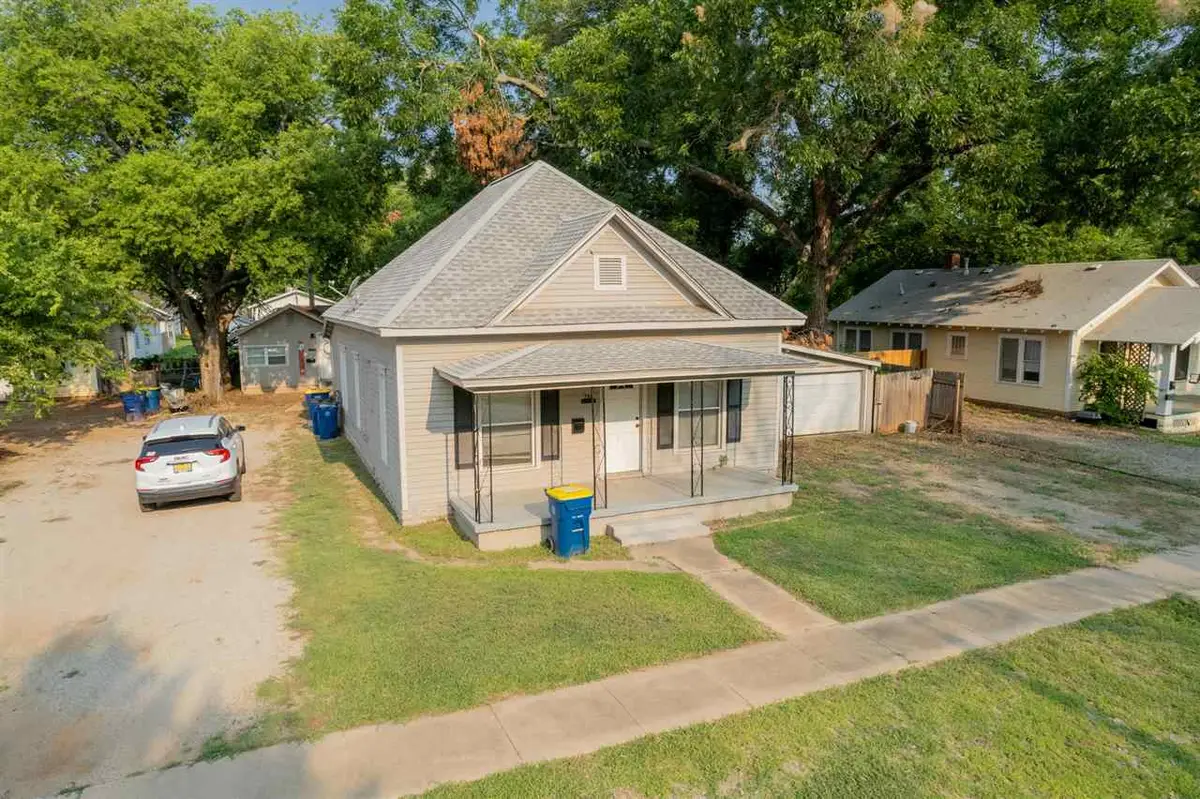 216 S Lowry Street, Stillwater, OK 74074-3655 - #1