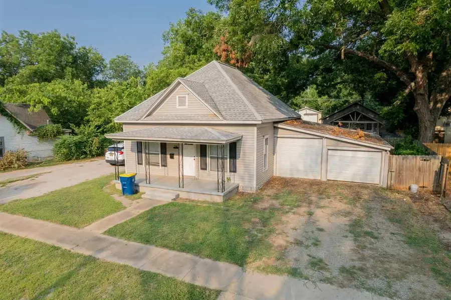 216 S Lowry Street, Stillwater, OK 74074-3655 - #2