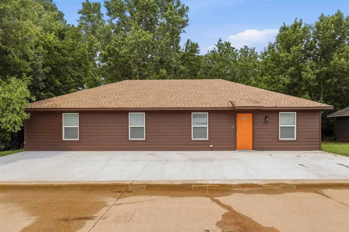 2302 E Sycamore Drive, Stillwater, OK 74075 - #1