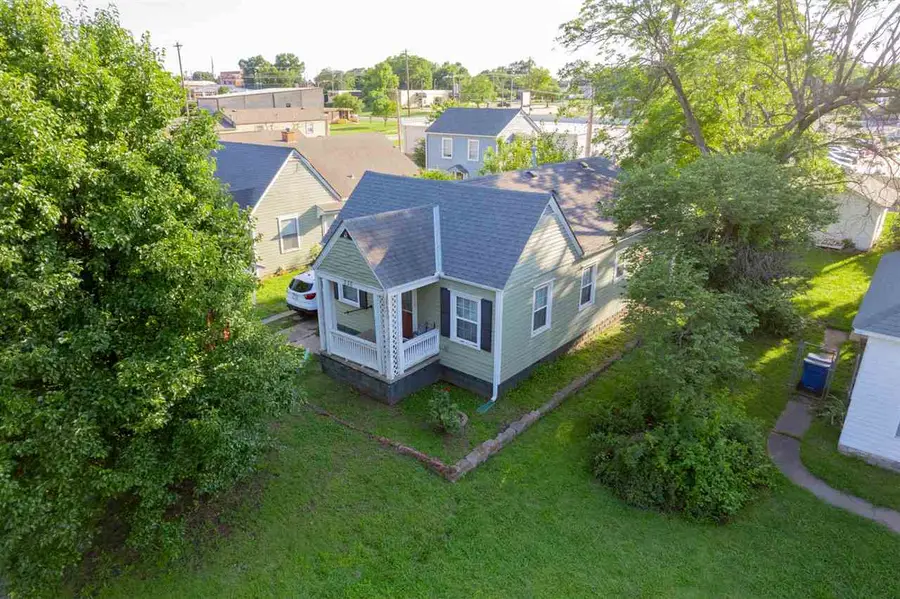 230, 230 1/2 S Lewis Street, Stillwater, OK 74074-0000 - #2