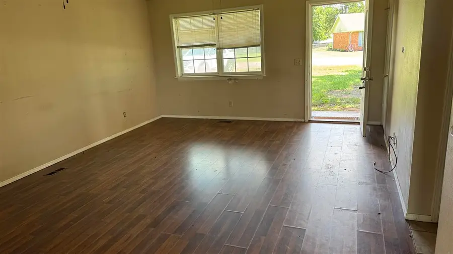6704 Poplar Street, Stillwater, OK 74074 - #3