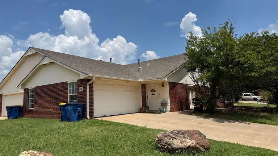 414-416 E Britton Court, Stillwater, OK 74075 - #3
