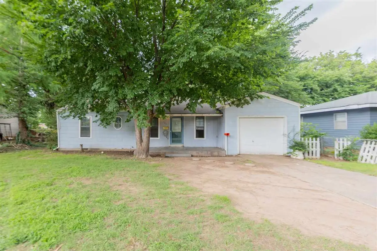724 S Kings Street, Stillwater, OK 74074-0000 - #1
