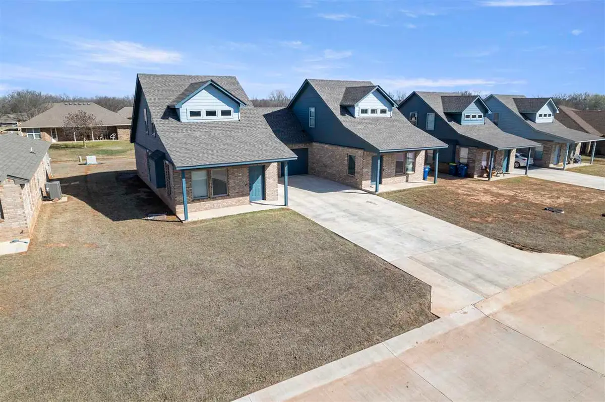 407-409 S Debra Court, Stillwater, OK 74074 - #1