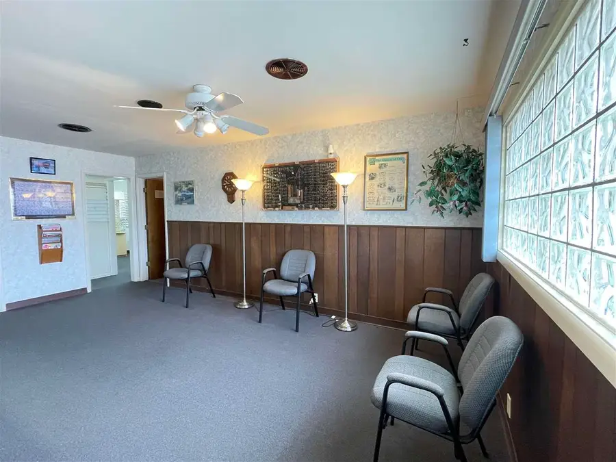 112 S Highland Avenue, Cushing, OK 74023 - #2