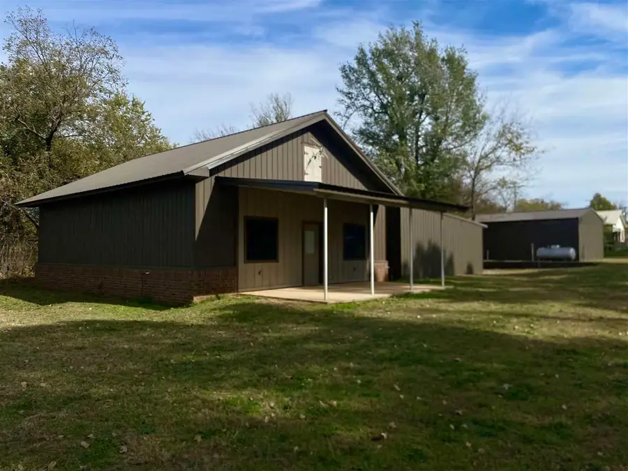 106 Maple, Carney, OK 74832-0000 - #3