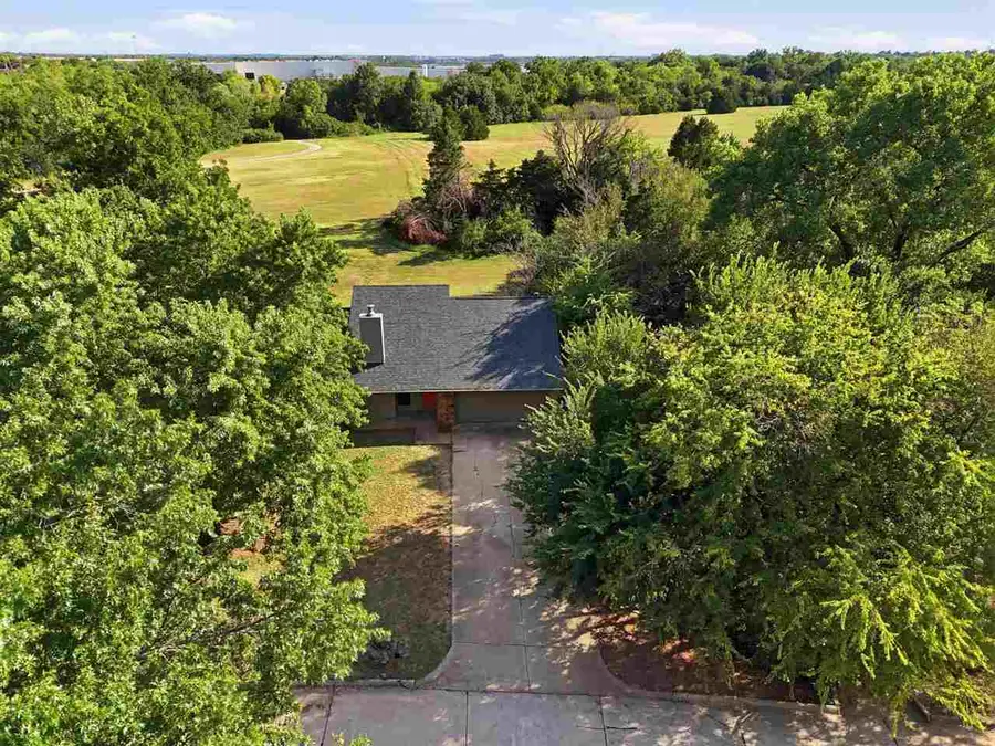 219 E Rogers Drive, Stillwater, OK 74075 - #2