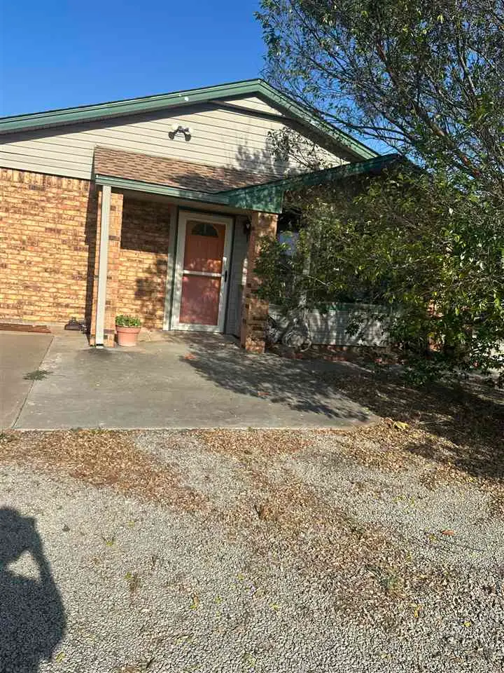 819 N Shady Lane, Cushing, OK 74023 - #1