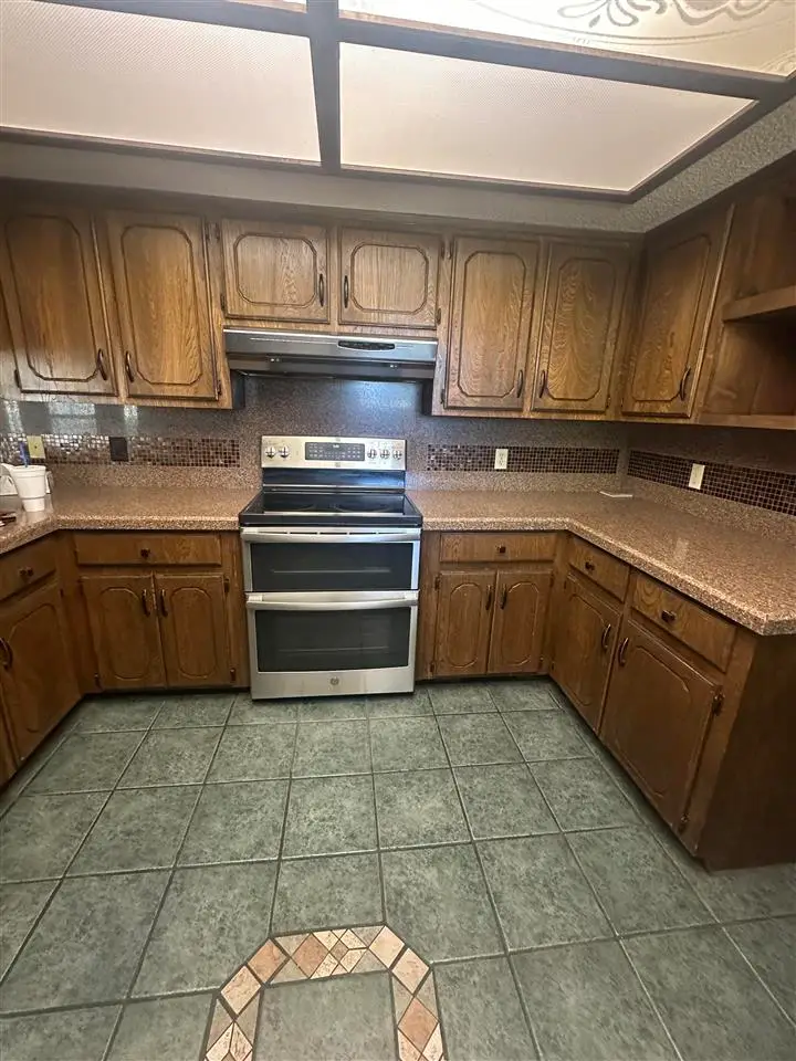 819 N Shady Lane, Cushing, OK 74023 - #3