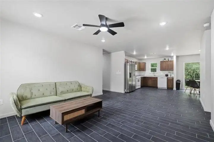 2302 E Sycamore Drive, Stillwater, OK 74075 - #3