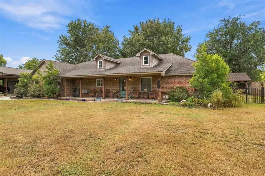 22103 E 6th Avenue, Yale, OK 74085 - #2