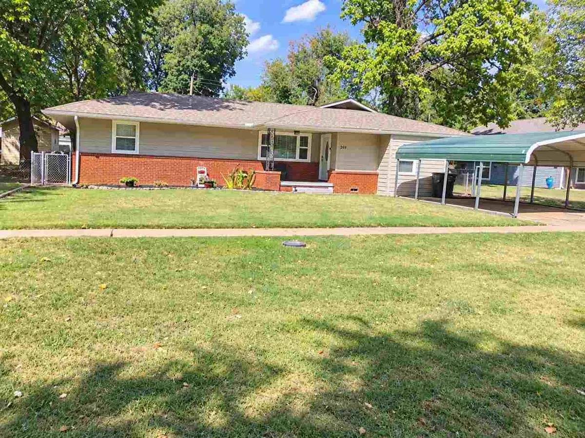 309 E Stumbo, Perkins, OK 74059 - #1