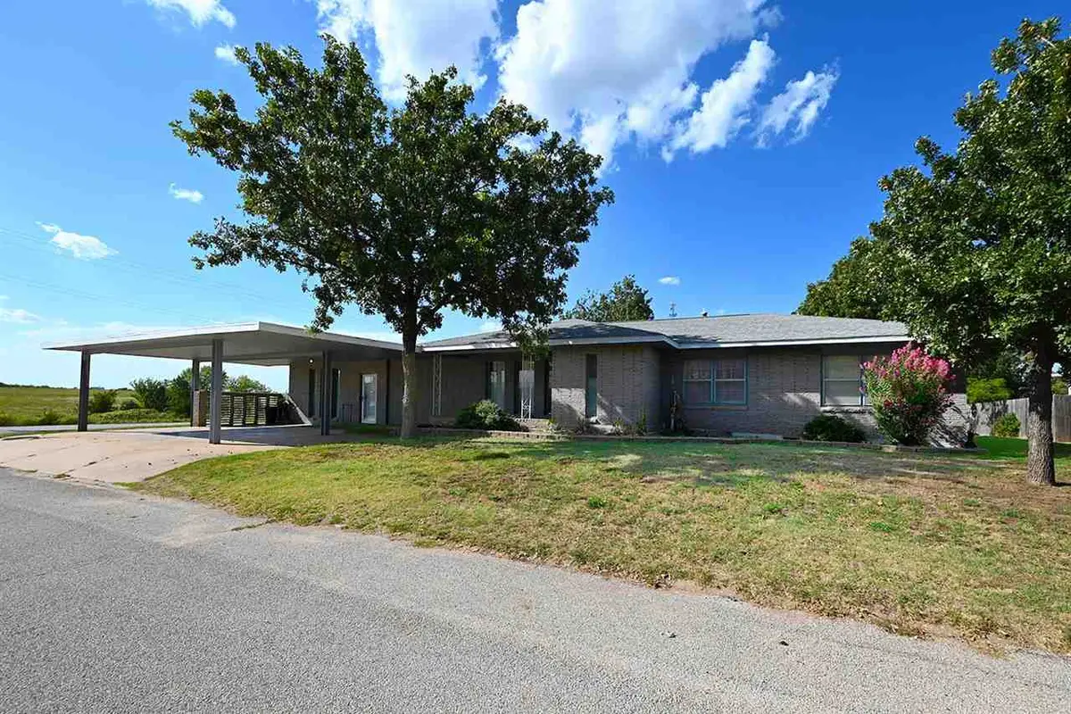 17 Hillcrest Street, Perry, OK 73077 - #1
