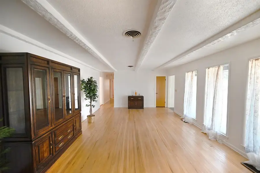 17 Hillcrest Street, Perry, OK 73077 - #3