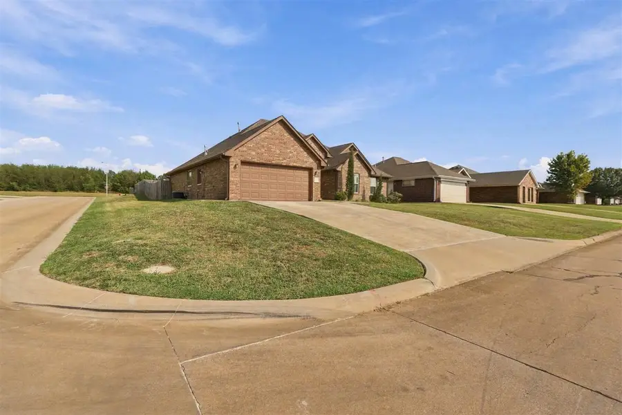 2217 N Briarwood Drive, Stillwater, OK 74075 - #3