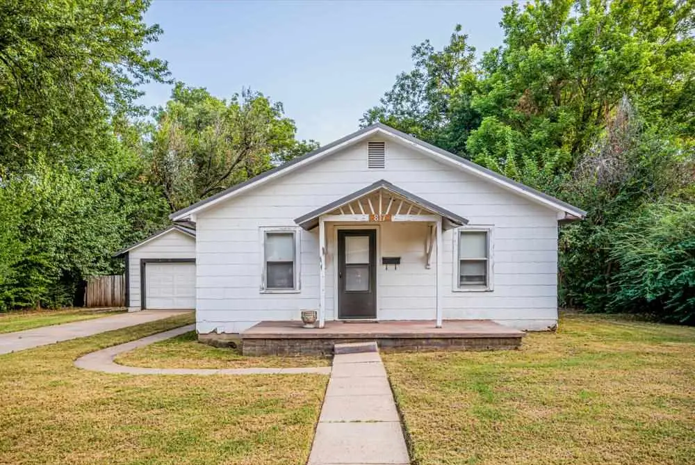 817 E 17th Street, Stillwater, OK 74074 - #1