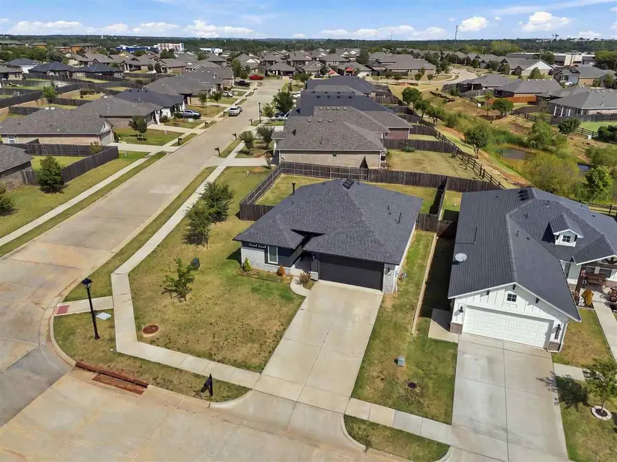 4306 W Country Club, Stillwater, OK 74074-0000 - #3