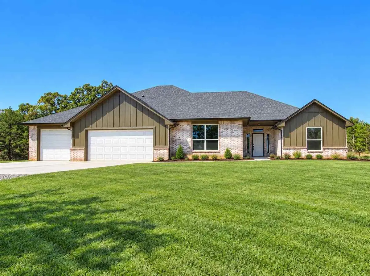 104699 S Secretariat Trail, McLoud, OK 74851 - #1