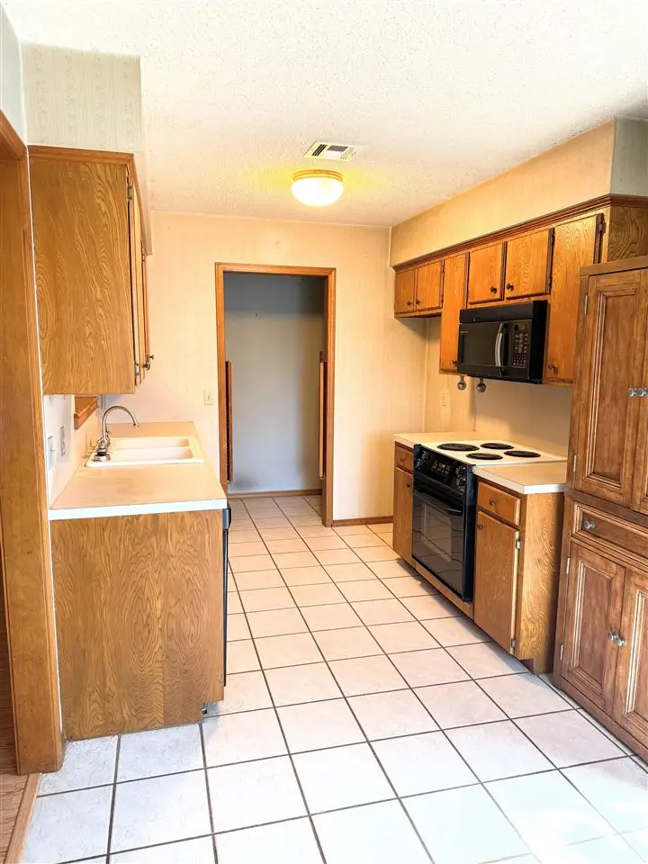 1822 N Briarwood Street, Stillwater, OK 74075-2901 - #3