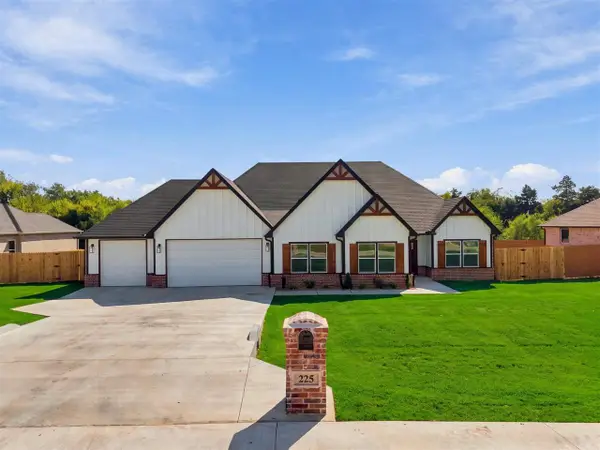 225 Blanco Bend, Stillwater, OK 74037