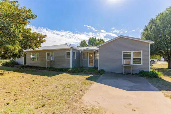 205 Cleveland Street, Agra, OK 74824-0000
