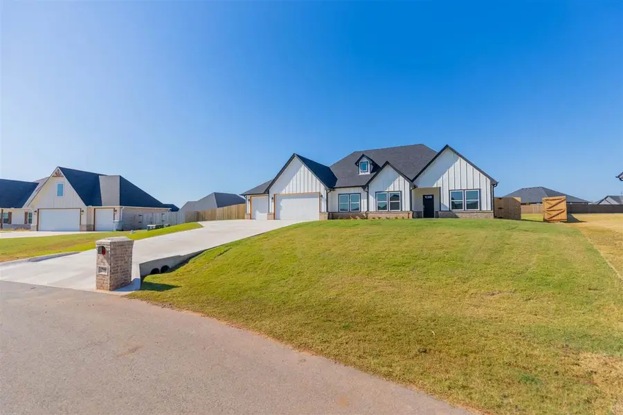 208 Stonbrier CT, Stillwater, OK 74074 - #2